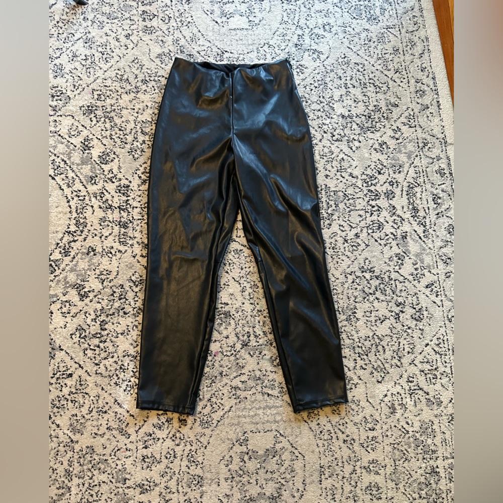 Fabletics faux leather leggings size large